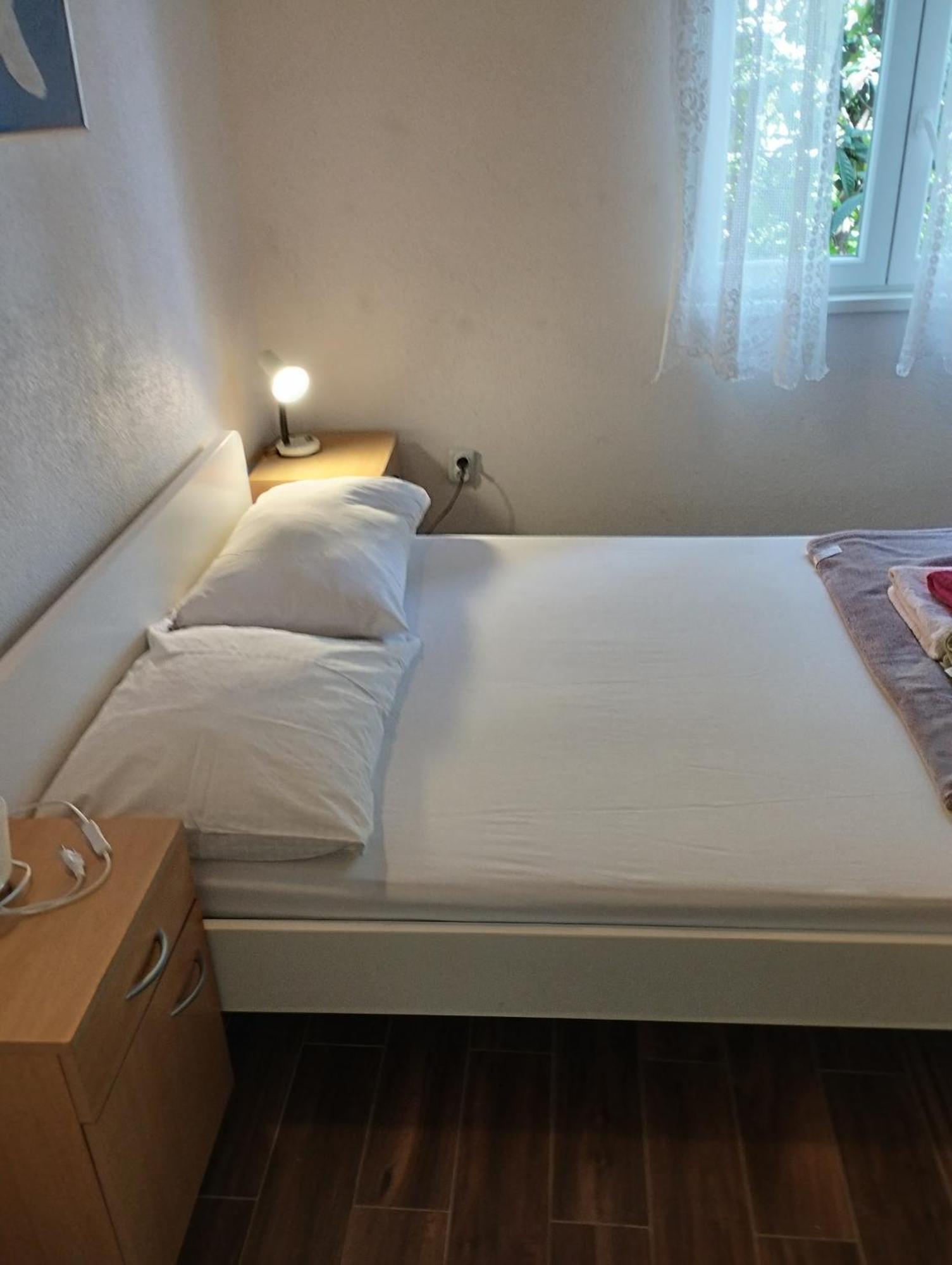 Villa Amarela Seget Vranjica Bagian luar foto