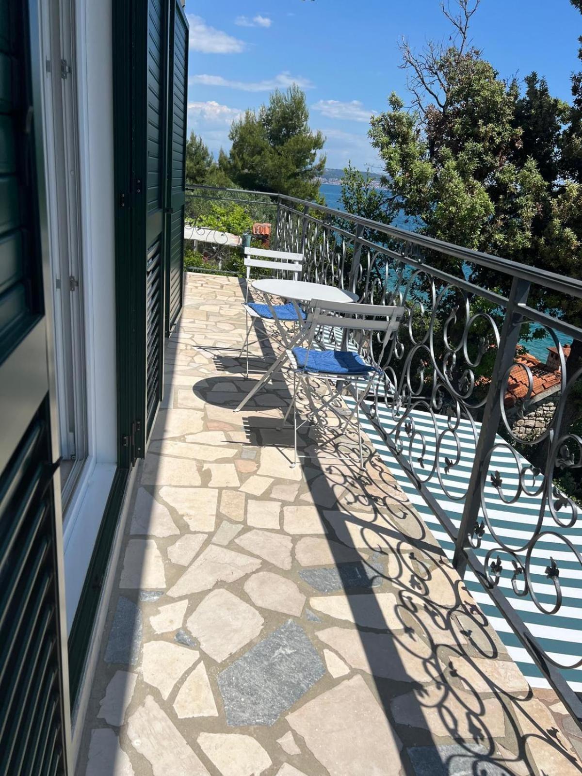 Villa Amarela Seget Vranjica Bagian luar foto