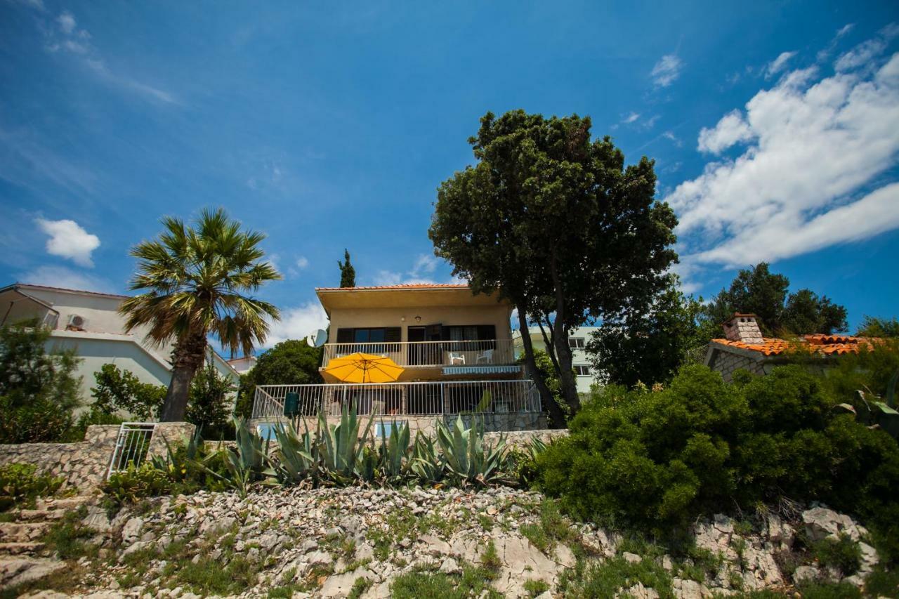 Villa Amarela Seget Vranjica Bagian luar foto