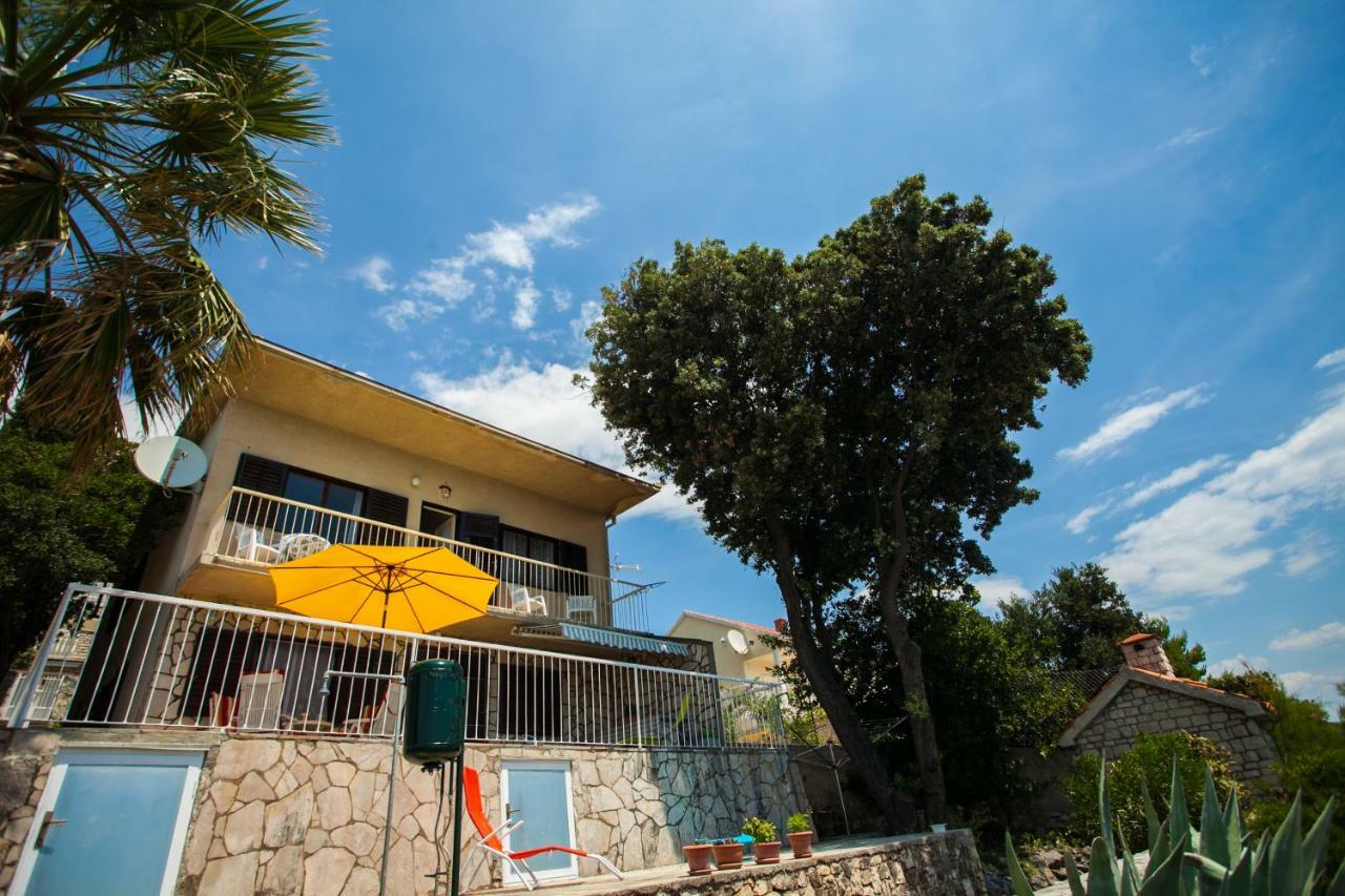 Villa Amarela Seget Vranjica Bagian luar foto